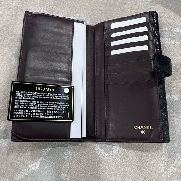 (Sold) Chanel long wallet - Picture 2 of 3